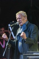 Italienische Liedermacher Paolo Conte gastiert auf seiner "In Concerto"-Tour auf dem Roncalliplatz in Köln (© Thomas Brill)
