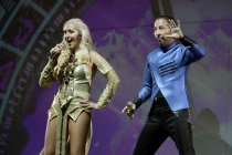 Schweizer Pop-Star DJ Bobo gastiert mit seiner Frau Nancy auf seiner "KaleidoLuna"–Tour in der Lanxess-Arena Köln (© Thomas Brill)