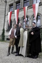 Dreharbeiten zu dem Märchen der Brüder Grimm "Das Wasser des Lebens" mit den Darstellern Ingolf Lück und Gil Ofarim im Schloss Hülchrath Grevenbroich (© Thomas Brill)