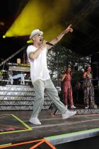 Deutscher Hip-Hop-, Reggae- und Funk-Musiker Jan Delay gastiert auf seiner "Best Of 25 Years"-Die Tour!! Open Air am Tanzbrunnen Köln (© Thomas Brill)