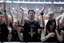 Britische Synthie Pop-Band Depeche Mode gastiert auf ihrer "Global Spirit"-Tour im RheinEnergie Stadion Köln (© Thomas Brill)