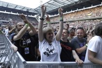 Britische Synthie Pop-Band Depeche Mode gastiert auf ihrer "Global Spirit"-Tour im RheinEnergie Stadion Köln (© Thomas Brill)