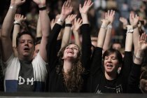 Britische Synthie Pop-Band Depeche Mode gastiert mit ihrem Sänger Dave Gahan auf ihrer "Delta Machine"-Tour in der Lanxess-Arena Köln (© Thomas Brill)