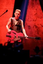 Britische Synthie Pop-Band Depeche Mode gastiert auf ihrer "Memento Mori"-Tour in der Lanxess-Arena Köln (&copy; Thomas Brill)