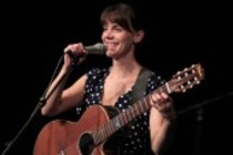 Deutsche Pop, Jazz und Chanson-Sängerin Anna Depenbusch gastiert auf ihrer "Die Mathematik der Anna Depenbusch"-Tour im Gloria Theater Köln (&copy; Thomas Brill)