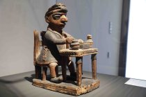 Ausstellung „Der Wilde schlägt zurück“ – Kolonialzeitliche Europäerdarstellungen“ gastiert vom 16. März bis 3. Juni 2018 im Rautenstrauch-Joest-Museum Köln (© Thomas Brill)