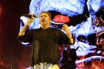 Britische Synthpop-Band Duran Duran gastiert auf ihrer "Danse Macabre"-Tour im PSD Bank Dome Düsseldorf (© Thomas Brill)