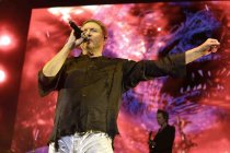 Britische Synthpop-Band Duran Duran gastiert auf ihrer "Danse Macabre"-Tour im PSD Bank Dome Düsseldorf (© Thomas Brill)