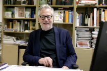 Geschäftsführer des Theater am Dom Köln Oliver Durek im Interview bezüglich Planung, Inszenierung und Wirtschaften eines Theaterensembles ohne öffentliche Förderung im Theater am Dom Köln (© Thomas Brill)