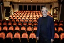 Geschäftsführer des Theater am Dom Köln Oliver Durek im Interview bezüglich Planung, Inszenierung und Wirtschaften eines Theaterensembles ohne öffentliche Förderung im Theater am Dom Köln (© Thomas Brill)