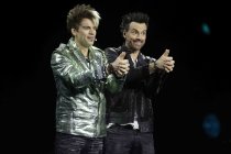 Deutsches Showmagier-Duo Ehrlich Brothers gastiert auf ihrer "Diamonds - Die besten Illusionen aus 10 Jahren"-Tour in der Lanxess-Arena Köln (&copy; Thomas Brill)