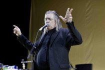 Deutsche experimentelle Rock-Band Einstürzende Neubauten gastiert auf ihrer "alien pop music"-Tour im E-Werk Köln (© Thomas Brill Thomas Brill)