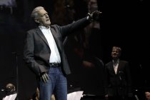 eisige welten - Live in Concert gastiert mit dem schweizer Fernseh-Moderator Max Moor in der Lanxess-Arena Köln (&copy; Thomas Brill)