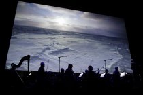 eisige welten - Live in Concert gastiert mit dem schweizer Fernseh-Moderator Max Moor in der Lanxess-Arena Köln (&copy; Thomas Brill)