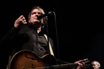 Deutsche Popband Element of Crime gastiert auf ihrer "Fremde Federn"-Tour im Gloria Theater Köln (© Thomas Brill)