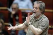 Ungarische Dirigent Peter Eötvös leitet das WDR Sinfonieorchester Köln in der Kölner Philharmonie (© Thomas Brill)