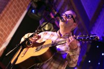 Deutsche Indie-Pop-Band Erdmöbel gastiert auf ihrer "Weihnachtstournee" in der Kulturkirche Köln (© Thomas Brill)