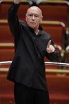 Deutsche Dirigent Christoph Eschenbach leitet die Wiener Philharmoniker in der Philharmonie Köln (© Thomas Brill)