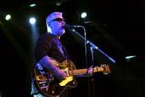 Amerikanischer Hip-Hop-Sänger Everlast gastiert auf seiner "Whitey Ford’s House of Pain" in Die Kantine Köln (© Thomas Brill)