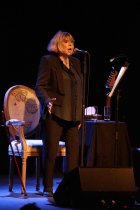 Britische Musikerin Marianne Faithfull gastiert auf ihrer "Give My Love To London"-Tour im Capitol Theater Düsseldorf (© Thomas Brill)