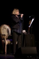 Britische Musikerin Marianne Faithfull gastiert auf ihrer "Give My Love To London"-Tour im Capitol Theater Düsseldorf (© Thomas Brill)
