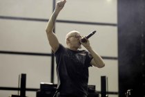 Deutsche Hip Hop-Band "Die Fantastischen Vier" mit den SŠngern Thomas D., Michi Beck, Smudo und DJ And.Ypsilon gastieren auf ihrer "Vier und JetztÒ-Tour in der Lanxess-Arena Kšln (© Thomas Brill)