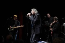 Deutsche Rockband Fehlfarben gastiert mit ihrer Lieblingsplatte "Monarchie und Alltag" -Festival im Gloria Theater Köln (© Thomas Brill)