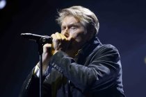 Britsche Sänger Bryan Ferry bei der Night of the Proms 2018 in der Lanxess-Arena Köln (© Thomas Brill)