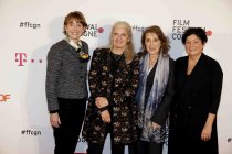Henriette Reker, Isabel Pfeiffer-Poensgen, Petra Müller und Martina Richter bei der Verleihung der Film Festival Cologne Awards 2017 wird Kultur- und Wissenschaftsministerin Isabel Pfeiffer-Poensgen im IHK Börsensaal Köln (© Thomas Brill)