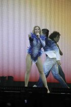Deutsche Schlagersängerin Helene Fischer gastierte auf ihrer "Helene Fischer Live"-Tour in der Lanxess-Arena Köln (© Thomas Brill)