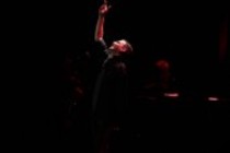 Deutsche Chansonnier Tim Fischer singt ein Knef-Konzert im Opernhaus Köln (© Thomas Brill)