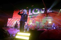Amerikanische Rockband The Flaming Lips gastiert auf ihrer "Yoshimi Battles the Pink Robots - Live in Concert"-Tour im E-Werk Köln (© Thomas Brill)