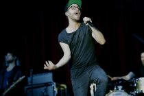 Deutsche Sänger Mark Forster gastiert auf seiner "Tape"-Tour auf dem Kunst!Rasen in Bonn-Gronau (© Thomas Brill)