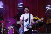 Deutsche Sänger Mark Forster gastiert auf seiner "Tape"-Tour auf dem Kunst!Rasen in Bonn-Gronau (© Thomas Brill)