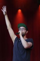 Deutsche Sänger Mark Forster gastiert auf seiner "Tape"-Tour auf dem Kunst!Rasen in Bonn-Gronau (© Thomas Brill)