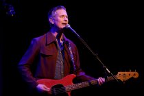 Australischer Sänger Robert Forster gastiert mit seiner Swedish Band auf seiner "Strawberries"-Tour im Stadtgarten Köln (© Thomas Brill)
