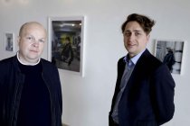 Direktor des Kölnischen Kunstvereins Moritz Wesseler verabschiedet sich mit dem Buch und der Ausstellung von 31 Portraits von Albrecht Fuchs vom Kölnischer Kunstverein - Die Brücke Köln (© Thomas Brill)