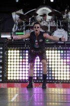 Österreichische VolksRock’n’Roller Andreas Gabalier gastiert auf seiner "Volks-Rock’n’Roller"-Open Air Tournee im Sparkassenpark Mönchengladbach  (© Thomas Brill)