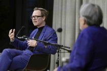 Deutsche Philosoph Markus Gabriel und der deutsche Journalist Gert Scobel reden über das Thema „Moralische Tatsachen“ in der Zentralbibliothek Köln (&copy; Thomas Brill)