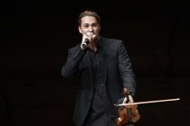 Deutsch/amerikanischer Violinist David Garrett gastiert in Begleitung des französischen Pianisten Julien Quentin auf seiner "Rezital"-Tour in der Philharmonie Köln (© Thomas Brill)