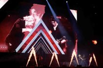 Deutsch/amerikanische Violinist David Garrett gastiert mit Orchester und seiner Band auf seiner "Millennium Symphony"-Tour in der Lanxess-Arena Köln (© Thomas Brill)