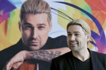 Deutsch/amerikanischer Violinist David Garrett präsentiert auf einer Pressekonferenz sein neues Album "Millennium Symphony" und Tour, die ihn am 03. April 2025 in die Kölner Lanxess-Arena führen wird in der Kölner Flora (© Thomas Brill)