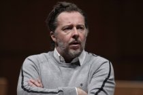 Deutsche Bariton Christian Gerhaher gastiert in Begleitung des Freiburger Barockorchester unter der Leitung des Deutsch-norwegischen Violinisten und Dirigenten  Gottfried von der Goltz in der Philharmonie Köln (© Thomas Brill)