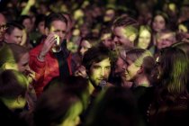 Deutsche Singer-Songwriter Max Giesinger gastiert auf seiner "Der Junge, der rennt"-Tour in der Live Music Hall Köln (© Thomas Brill)