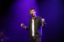 Deutscher Pop-Sänger Thomas Godoj gastiert auf seiner "V'STÄRKER AUS!"-Tour in Die Kantine Köln (© Thomas Brill)