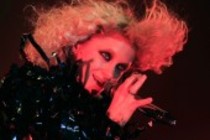 Britisches Synthpop-Duo Goldfrapp gastiert auf seiner "Head First"-Tour in der Essigfabrik Köln (© Thomas Brill)
