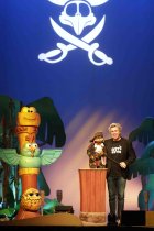 Deutscher Puppet-Comedian Sascha Grammel gastiert mit seinem Programm "Fast fertig!" in der Lanxess-Arena Köln (© Thomas Brill)