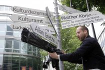 Eröffnung des Kunstprojekt "Richartzstr. 2-4“ - Kooperation des Kulturdezernates mit der Kunsthochschule für Medien Köln im Kulturdezernat der Stadt Köln (© Thomas Brill)