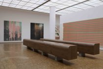 Amerikanischer Konzeptkünstler Wade Guyton gastiert mit der Ausstellung: "ZWEI DEKADEN MCMXCIX–MMXIX" vom 16. November 2019 bis 1. März 2020 im Museum Ludwig Köln (© Thomas Brill)