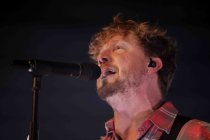 Finnische Sänger Samu Haber gastiert auf ihrer "Club"-Tour im Carlswerk Victoria Köln (© Thomas Brill)